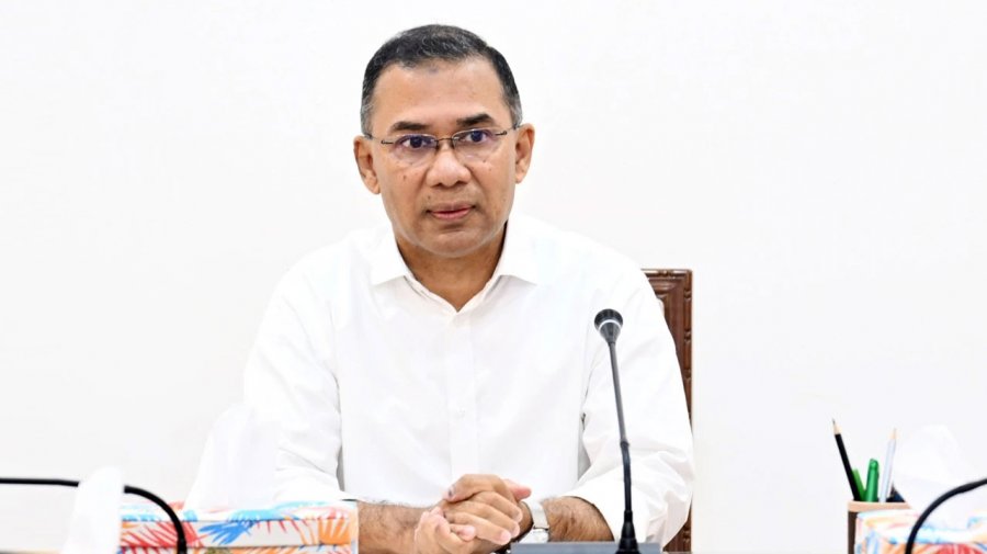 বাবার মতো নিজেও বেতনের ১০% সরকারি কোষাগারে ফেরত দিচ্ছেন প্রধানমন্ত্রী